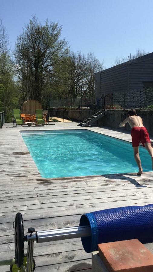 Hexagonal Tower For 2 With Shared Pool Hébergement de vacances
